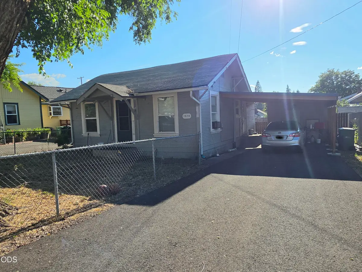 1518 Pleasant Avenue, Klamath Falls, OR 97601 - #1
