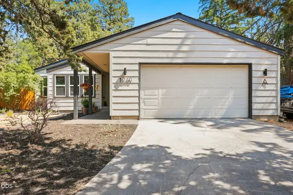 1240 NE 11th Street, Bend, OR 97701
