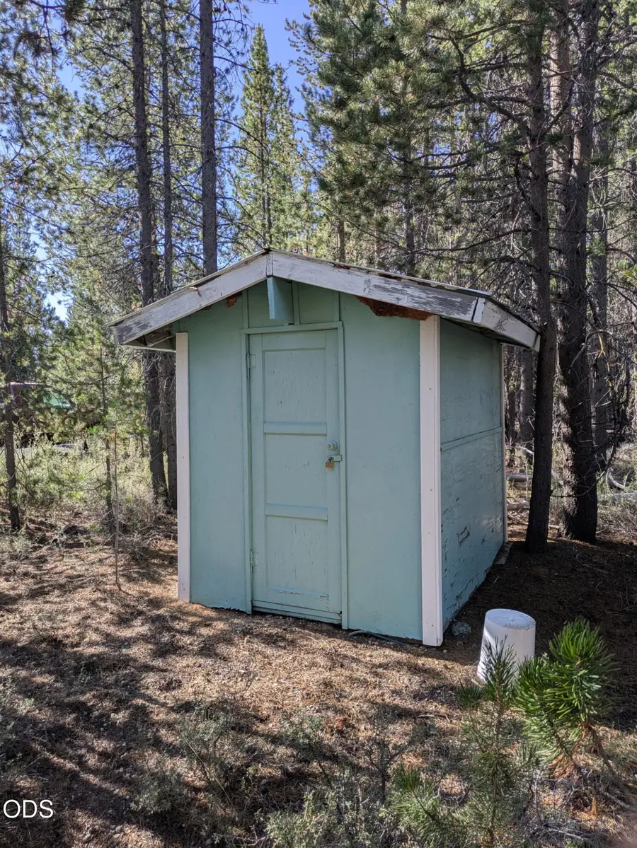 123618 Cruikshank Drive, Crescent Lake, OR 97733 - #2