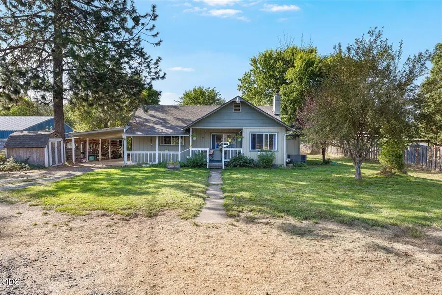 8550 E Evans Creek Road, Rogue River, OR 97537 - #3