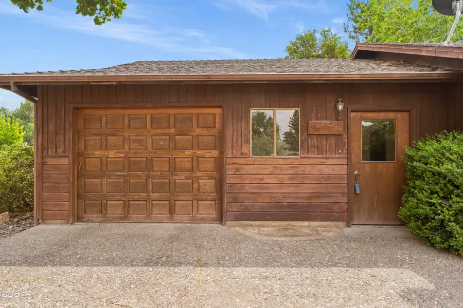566 NW Reata, Prineville, OR 97754 - #3