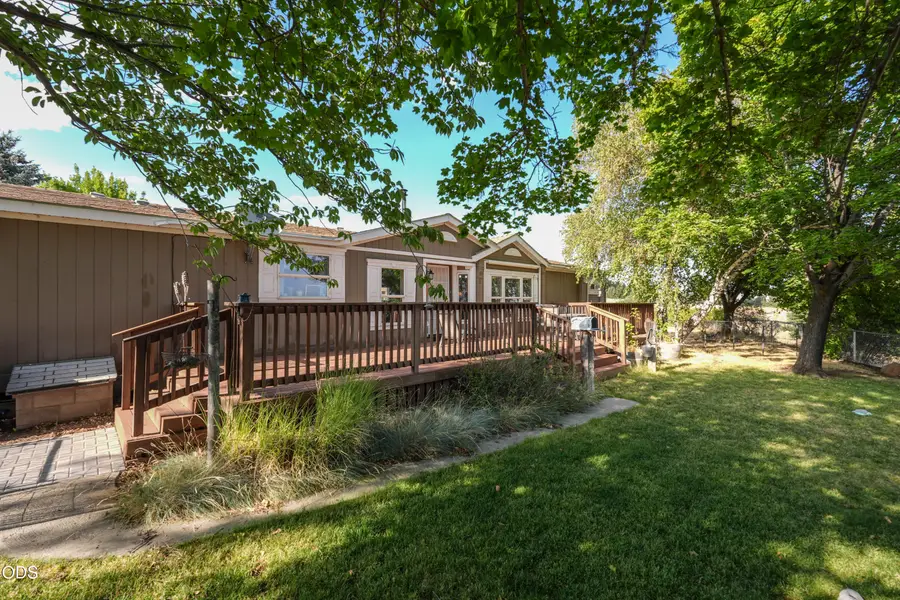 20037 Lefever Street, Klamath Falls, OR 97603 - #3