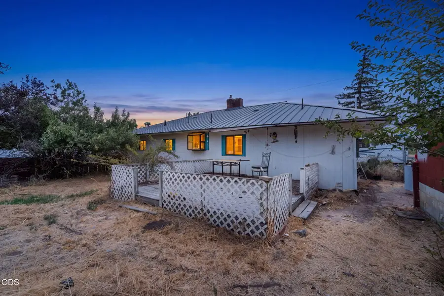 2717 Old Midland Road, Klamath Falls, OR 97603 - #3