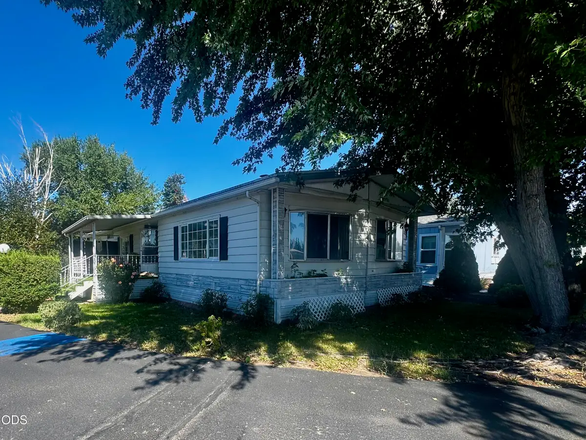 3500 Summers Ln #47, Klamath Falls, OR 97603 - #1