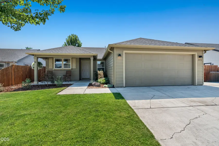 3172 SW Deschutes Avenue, Redmond, OR 97756 - #2