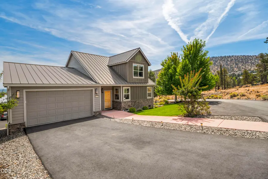 408 Parks Loop, Redmond, OR 97756 - #2