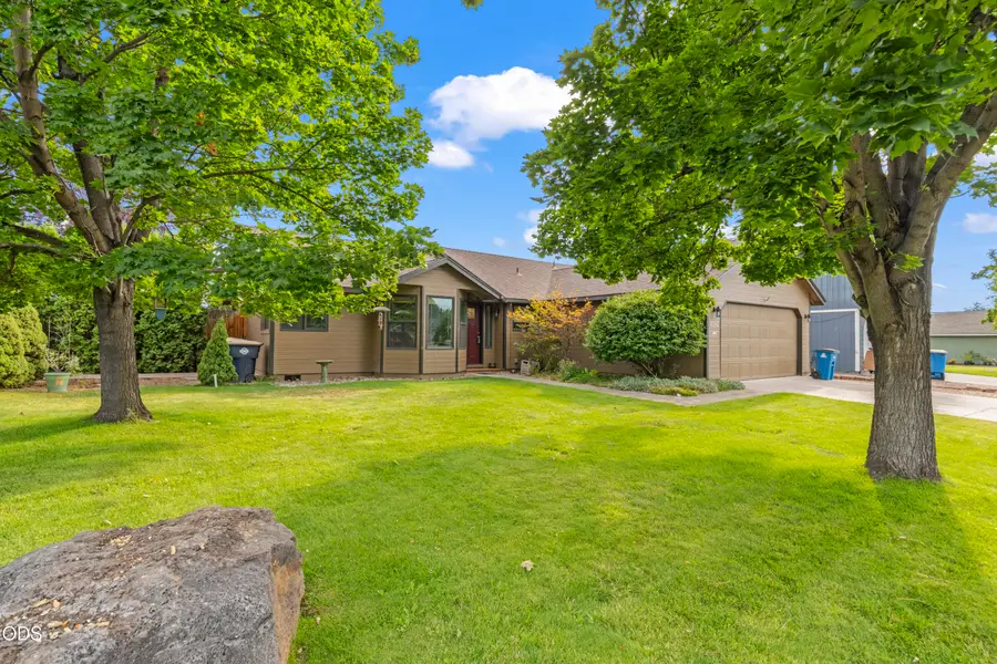 2942 SW Quartz Avenue, Redmond, OR 97756 - #2