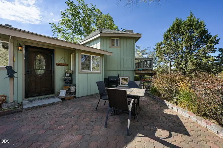 8867 SW Shad Road, Terrebonne, OR 97760 - #3