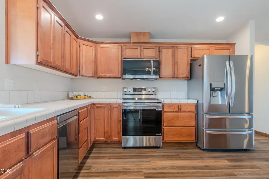 2102 Lara Lane, Central Point, OR 97502 - #3