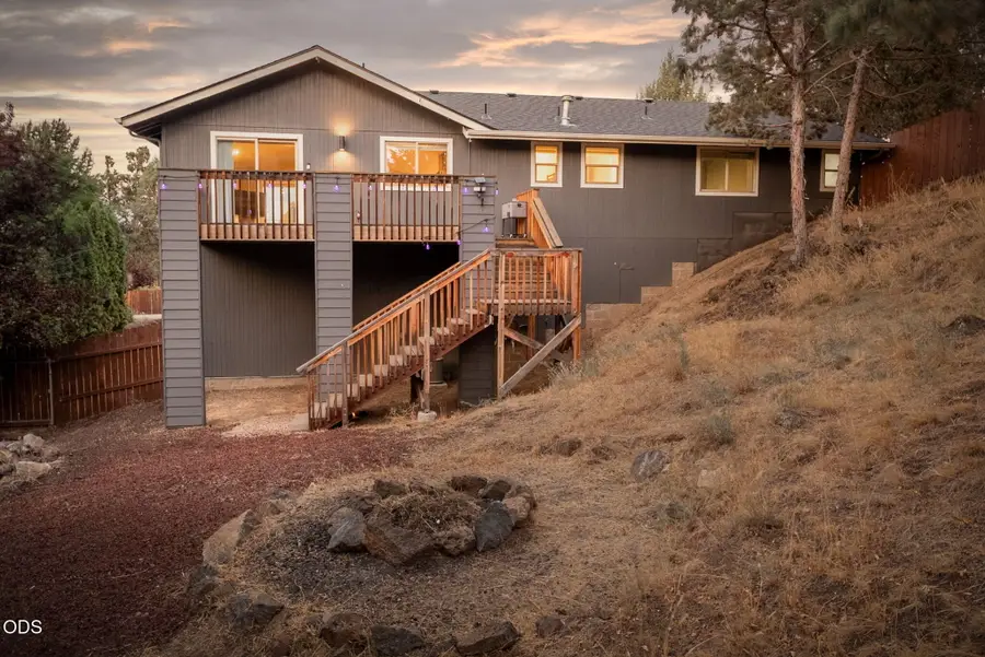 3037 NE Purcell Boulevard, Bend, OR 97701 - #2