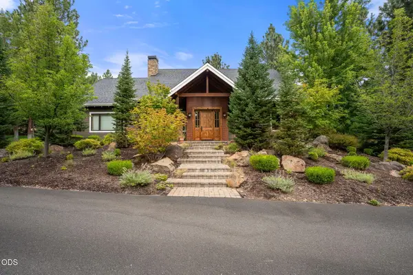 14880 Chickaree Lane, Sisters, OR 97759