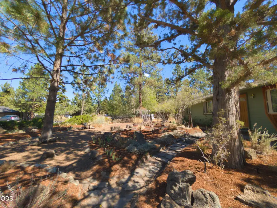 20941 Desert Woods Drive, Bend, OR 97702 - #3