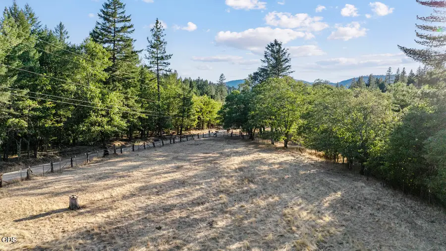 1500 Holton Creek Road, Kerby, OR 97531 - #3