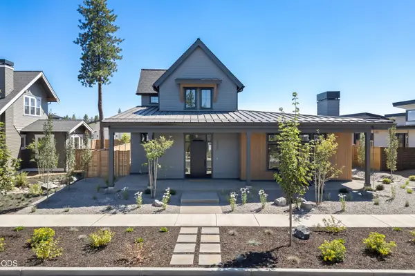 3333 NW Leavitt Lane #256, Bend, OR 97703