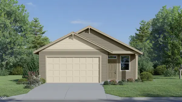 2725 NW 26th Loop North, Redmond, OR 97756