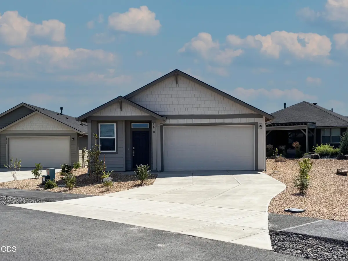 2618 NW 26th Loop North, Redmond, OR 97756 - #1