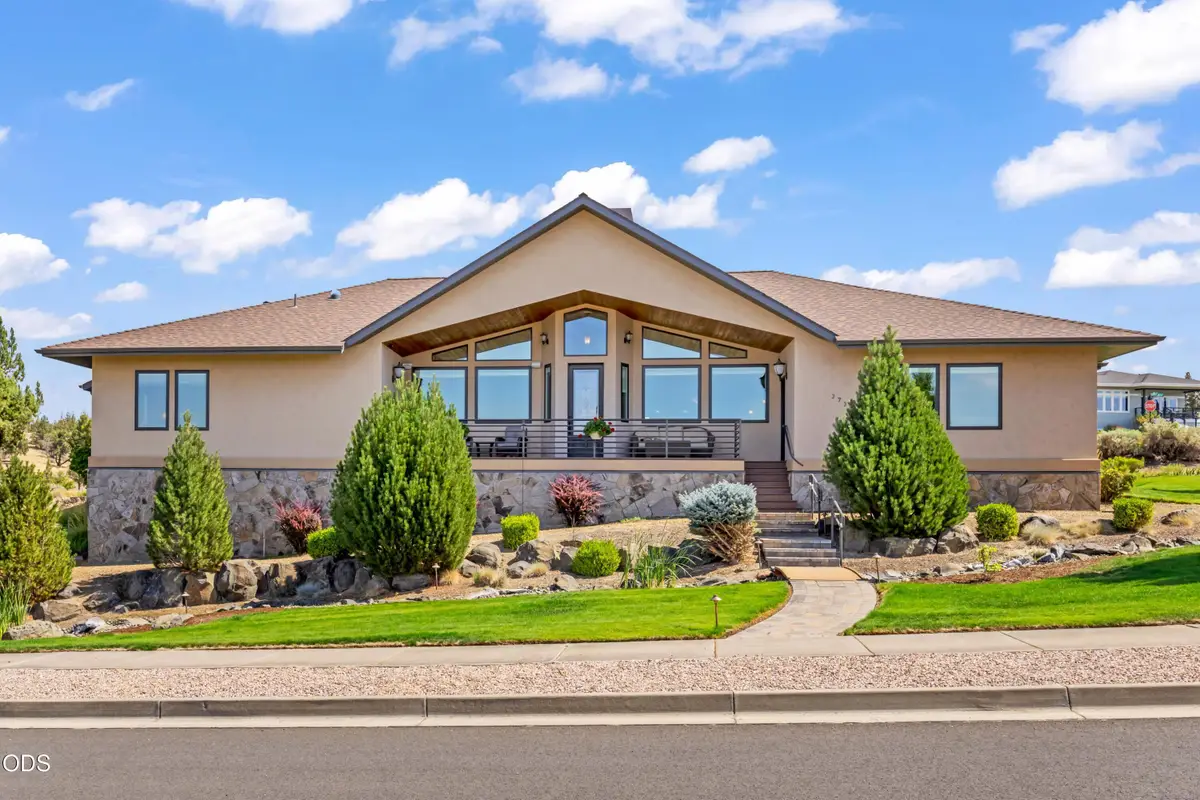 373 SE Manzanita Drive, Madras, OR 97741 - #1