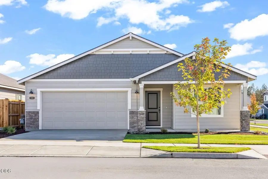 61797 Camellia Street #50, Bend, OR 97702 - #2