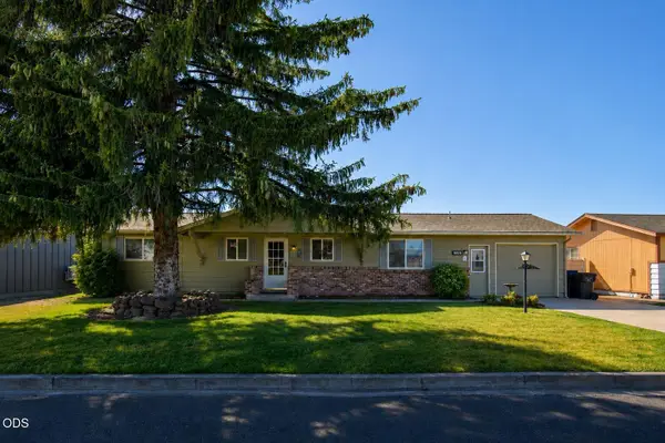 1509 NW 8th Street, Redmond, OR 97756