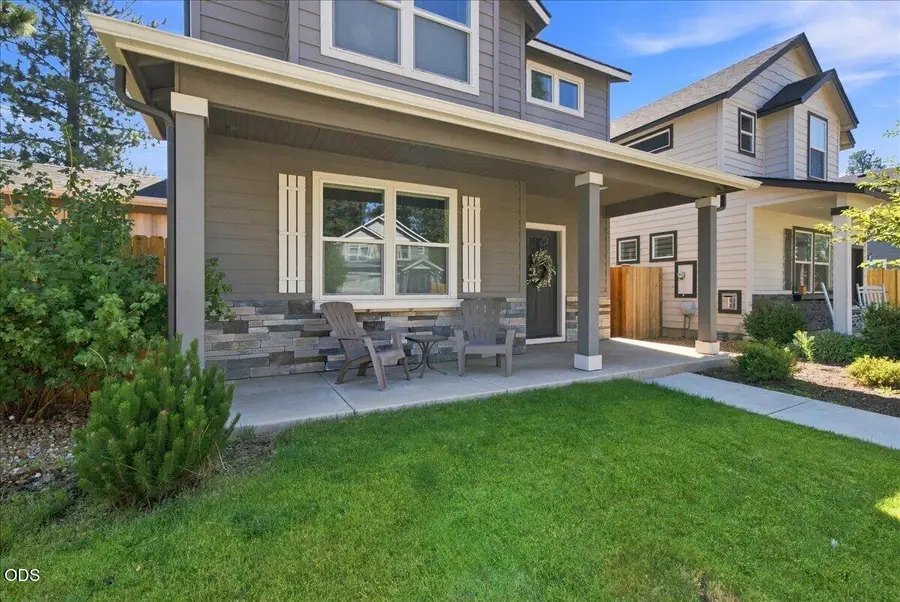 642 N Willitts Street, Sisters, OR 97759 - #3