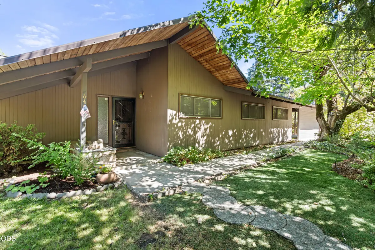 6460 Rogue River Highway, Grants Pass, OR 97527 - #1