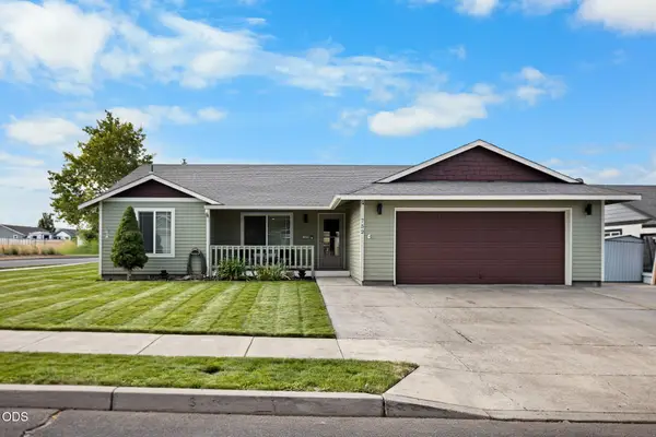 752 NE Blackbear Street, Prineville, OR 97754