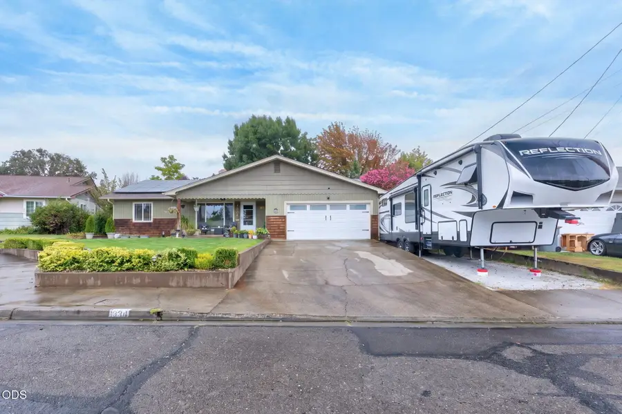1334 SW Isham Street, Grants Pass, OR 97526 - #2