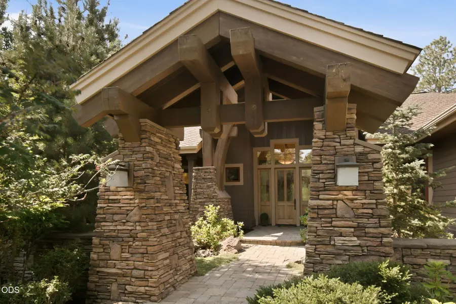 17094 Lady Caroline Drive, Sisters, OR 97759 - #2
