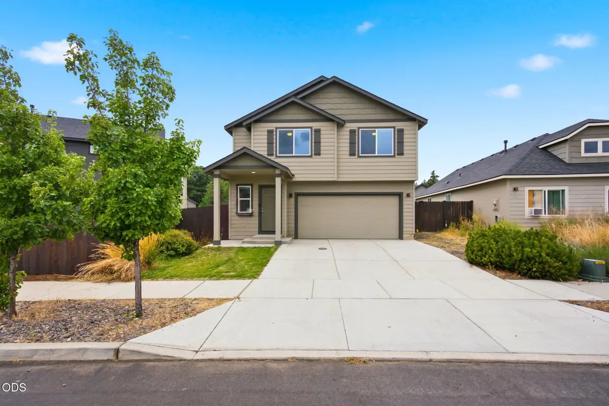 2981 NE Roxy Place, Bend, OR 97701 - #1