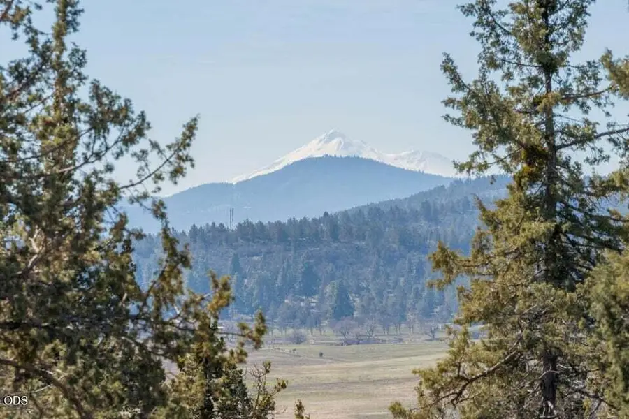 1075 Water Birch Court, Klamath Falls, OR 97601 - #3