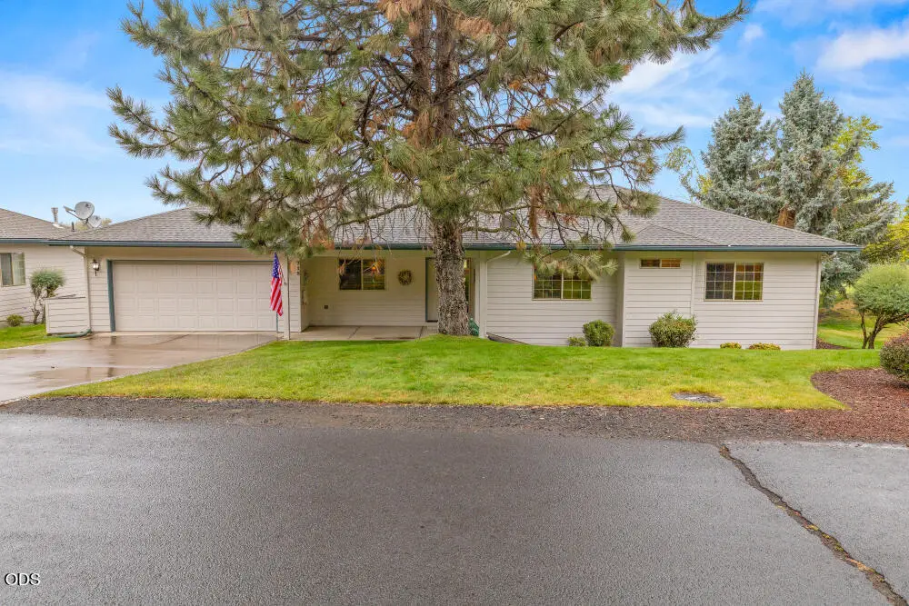 715 Hanks Street, Klamath Falls, OR 97601 - #1