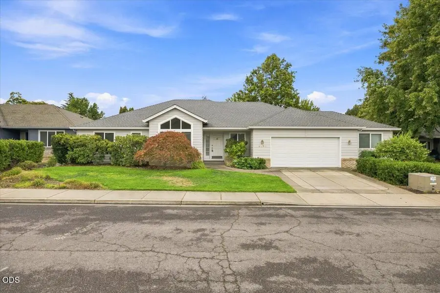 3436 Blue Blossom Drive, Medford, OR 97504 - #2