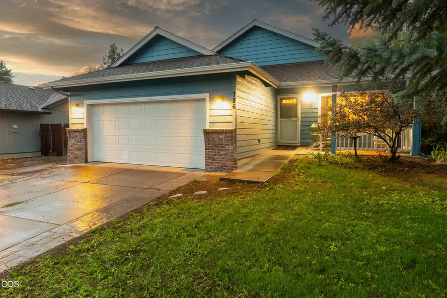 786 NE Tierra Road, Bend, OR 97701 - #2
