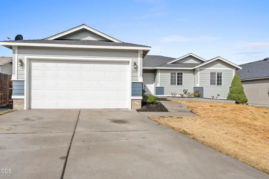 2623 NE 6th Drive, Redmond, OR 97756 - #2