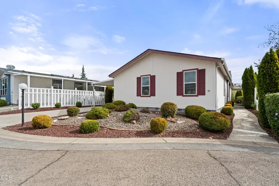 4601 S Pacific Highway #UNIT 31, Phoenix, OR 97535 - #2
