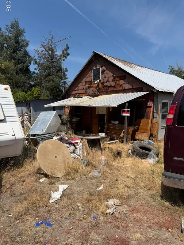 495 Red Blanket Road, Prospect, OR 97536