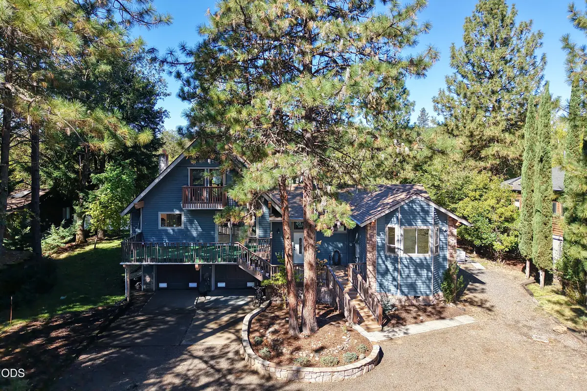 965 Old Ferry Road, Shady Cove, OR 97539 - #1