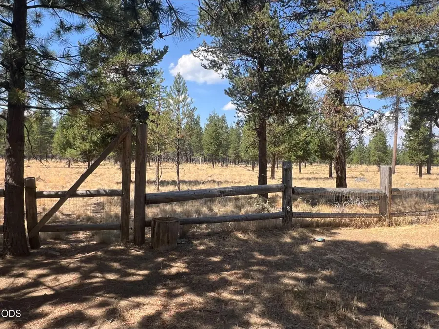 52531 Lost Ponderosa Road, La Pine, OR 97739 - #2