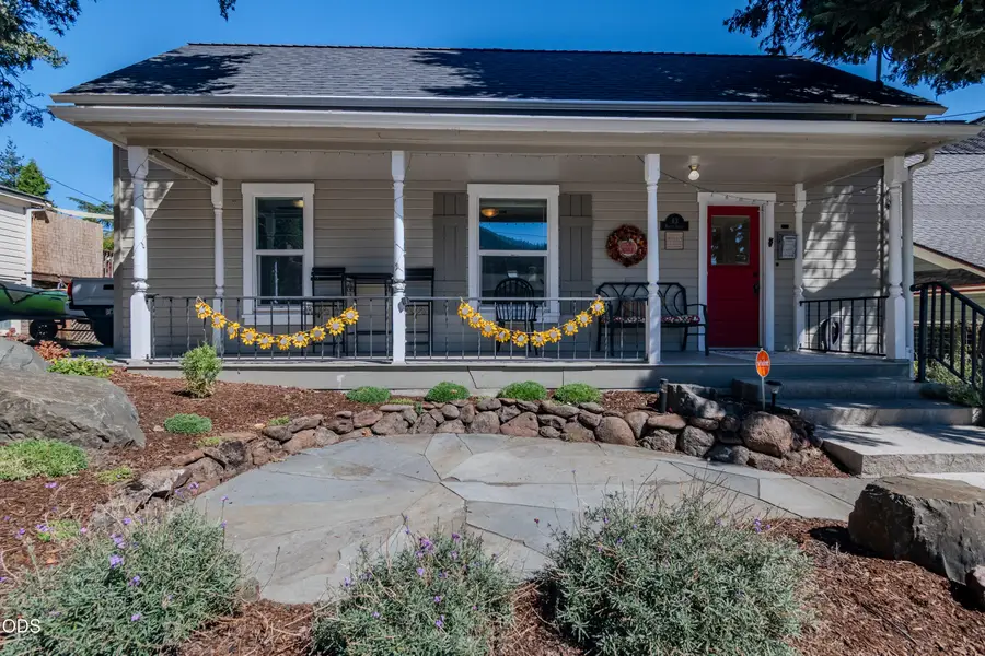 63 Nutley Street, Ashland, OR 97520 - #2