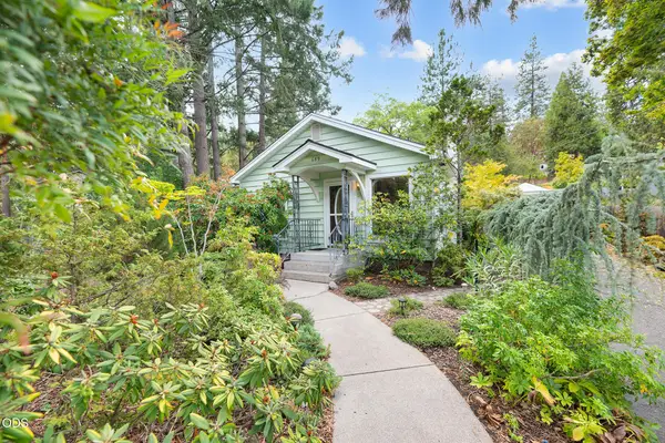 689 Beach Street, Ashland, OR 97520