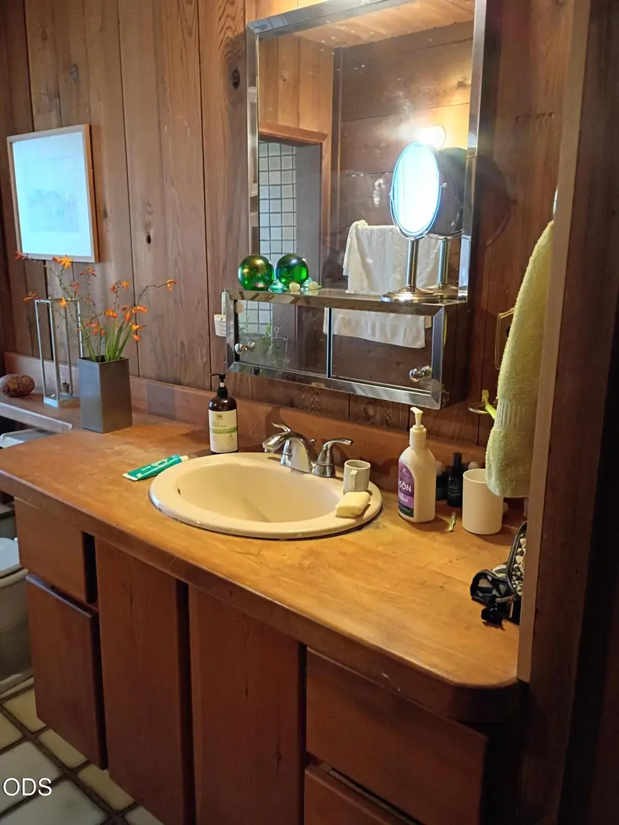 1407 Caves Camp Road, Williams, OR 97544 - #2