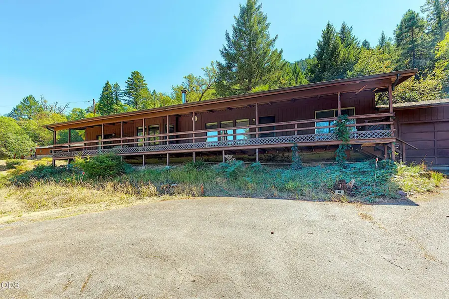 4433 Rogue River Highway, Grants Pass, OR 97527 - #3