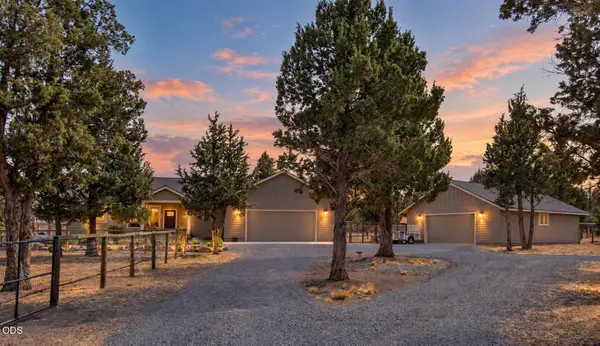 69916 Holmes Road, Sisters, OR 97759