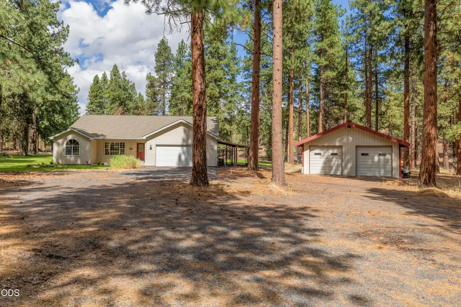 12473 Overland Drive, Klamath Falls, OR 97603 - #3