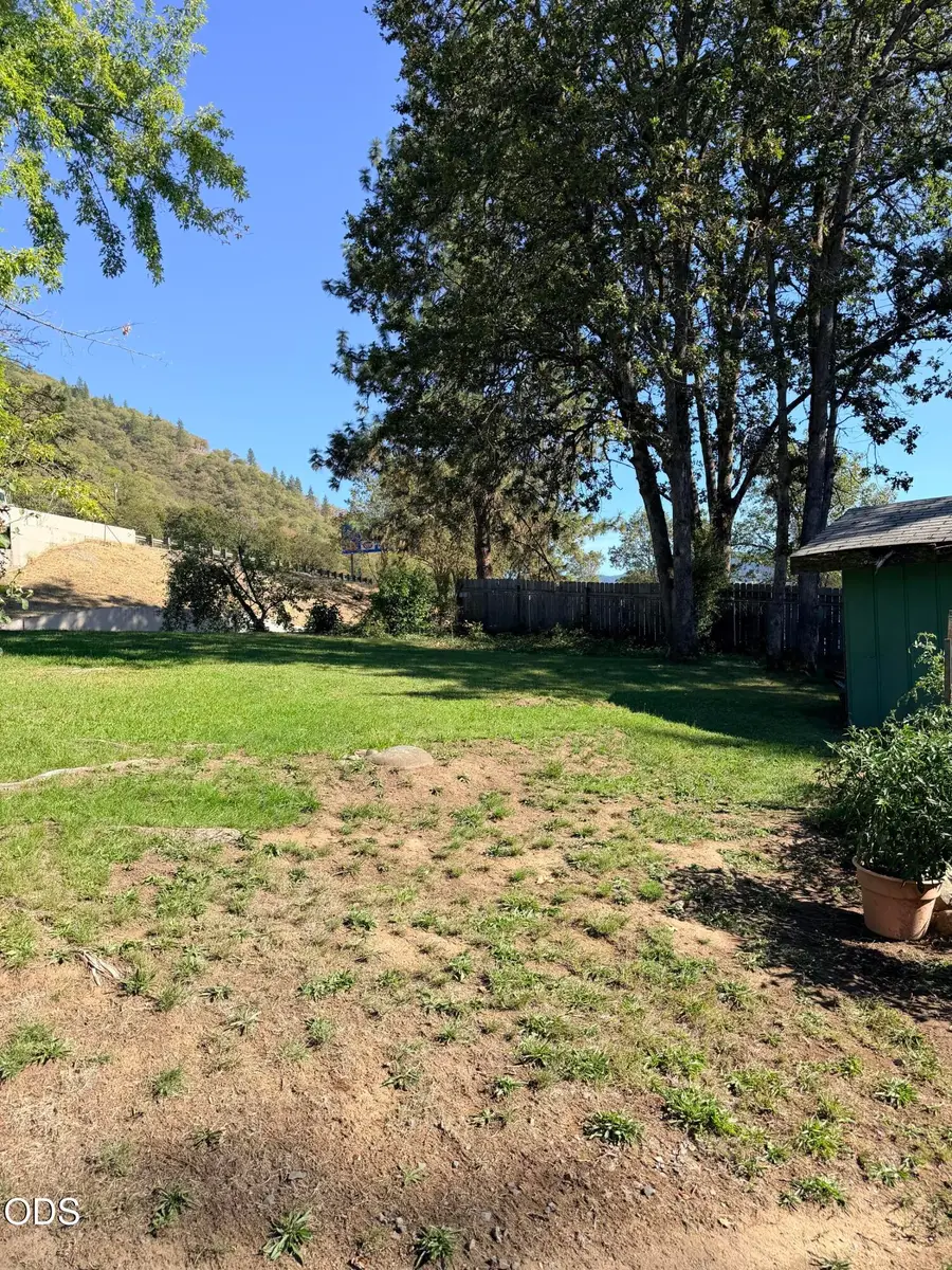 1336 NE Beacon Drive, Grants Pass, OR 97526 - #2
