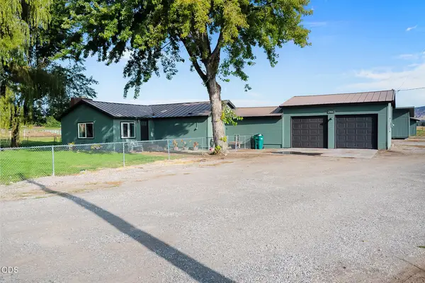 5807 Airway Drive, Klamath Falls, OR 97603