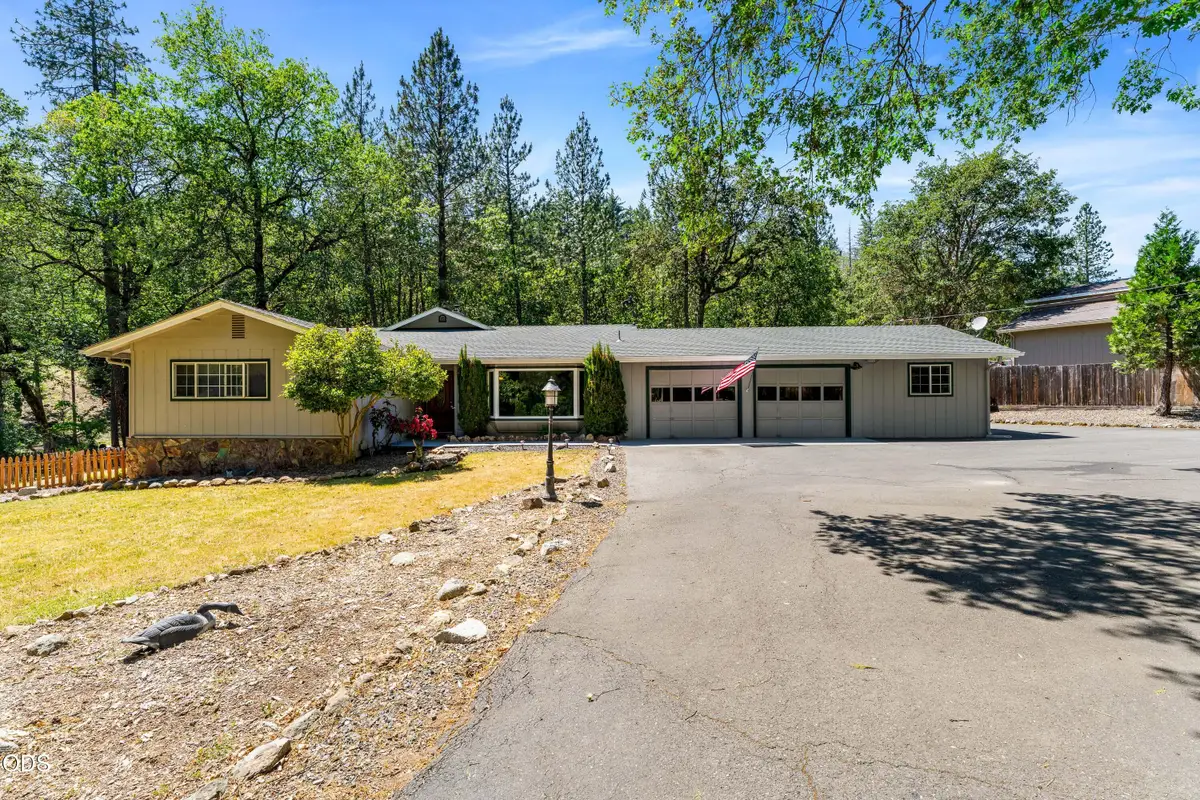370 Horseshoe Drive, Grants Pass, OR 97526 - #1