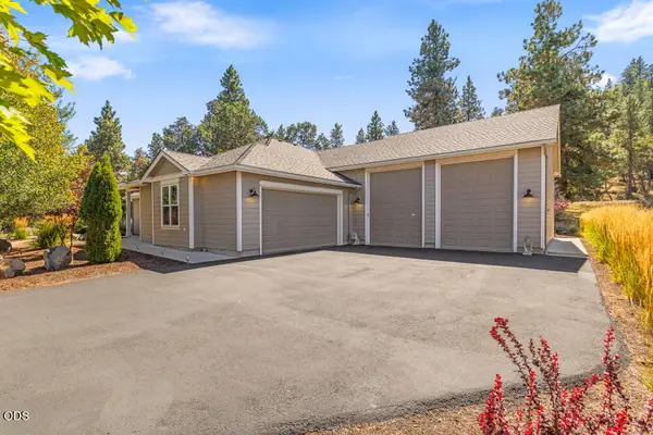 6920 Redstart Road, Klamath Falls, OR 97601