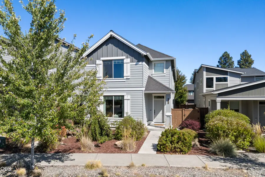 61066 SE Sydney Harbor Drive, Bend, OR 97702 - #2