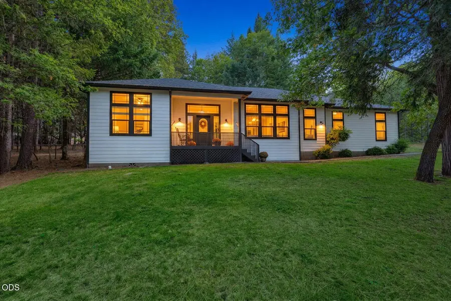 495 Sugar Pine Drive, Merlin, OR 97532 - #3